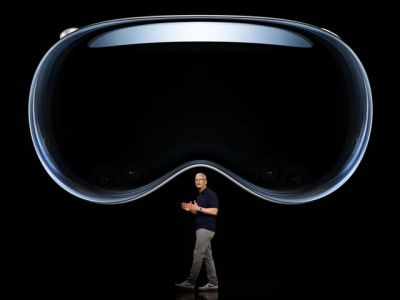 اپل از هدست واقعیت ترکیبی، iOS۱۷ و مک بوک ۱۵ اینچی رونمایی کرد